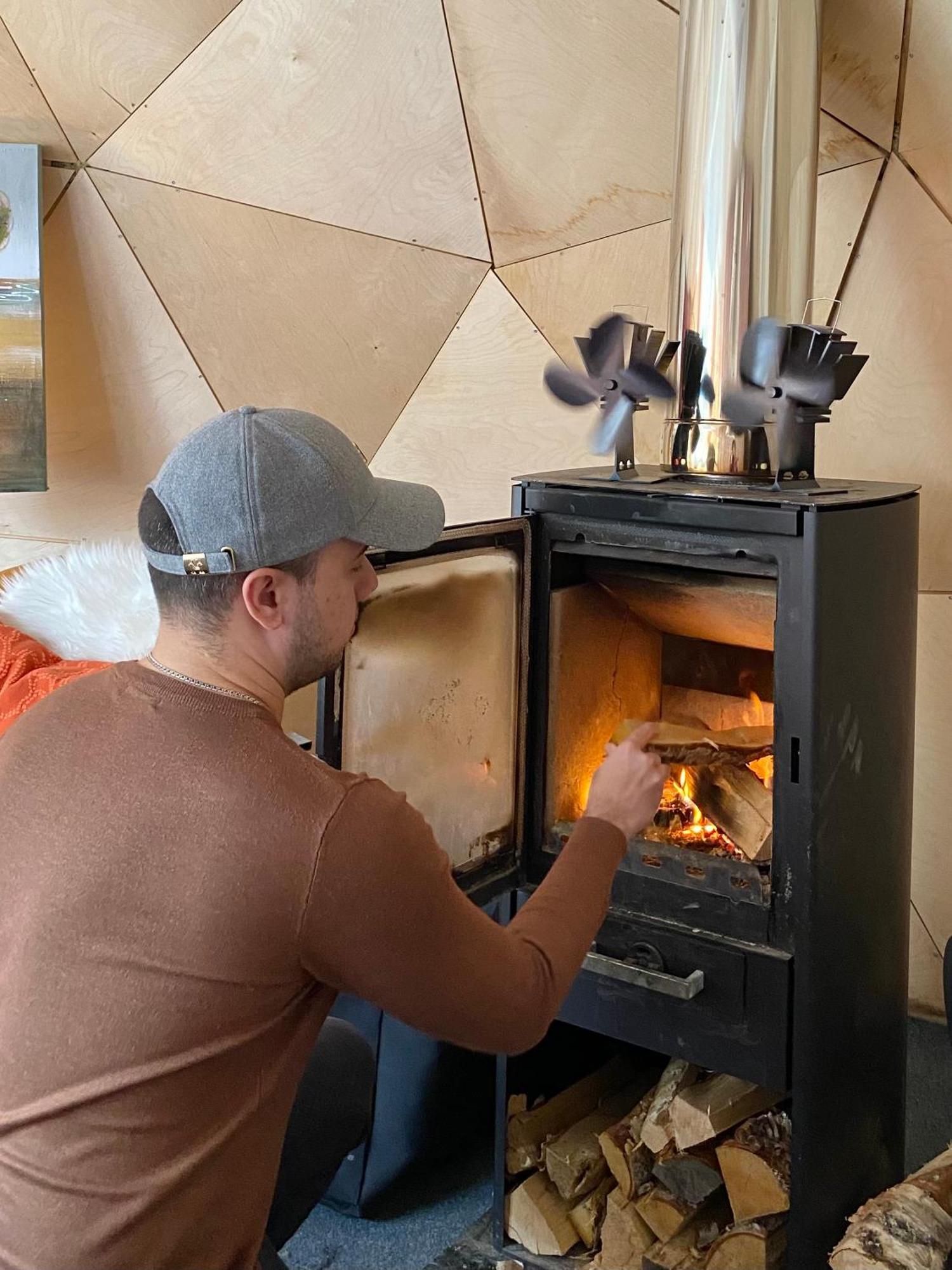Aurora Igloo Fireplace-Heated Tents In A Secret Forest With Private Jacuzzi And Shared Sauna Bathroom And Dog Friendly Rovaniemi Exterior photo